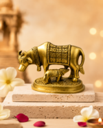 Brass Kamdhenu Cow and Calf Idol for Vastu & Prosperity - Image 12